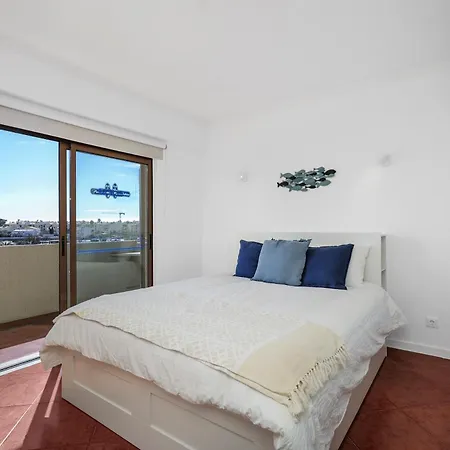 Paraiso De Aparthotel 4*