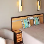 아파트호텔 Paraiso De 4*