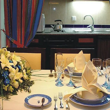 Aparthotel Paraiso De