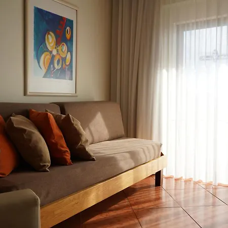Paraiso De 4* אלבופיירה