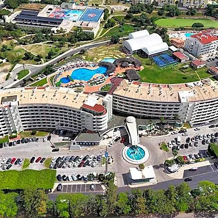 Paraiso De 4* Αλμπουφέιρα